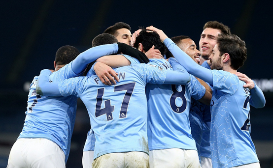 关于火力全开！拳击比赛数据创纪录的信息