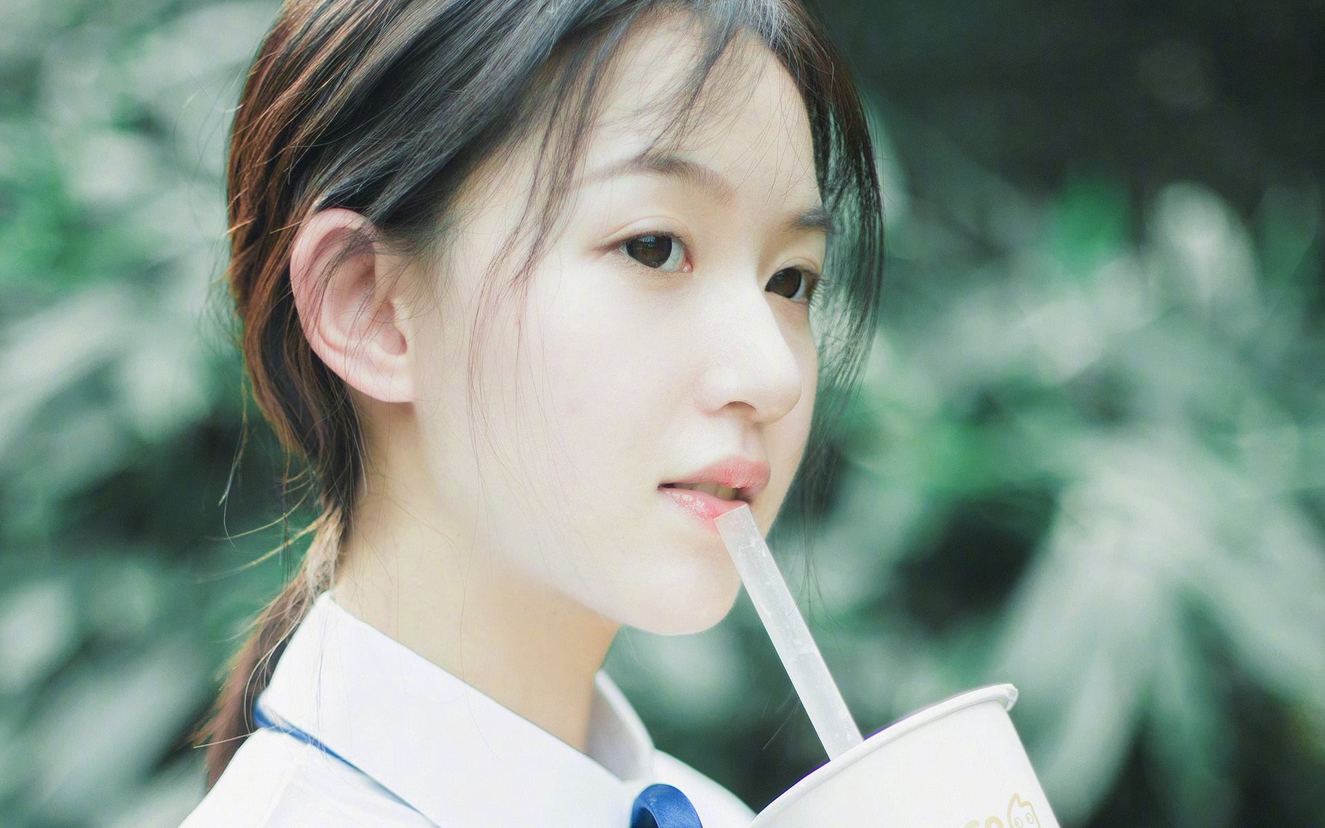 绿茵硝烟与地缘博弈，当国家德比遇见秘鲁强压尼斯的隐喻