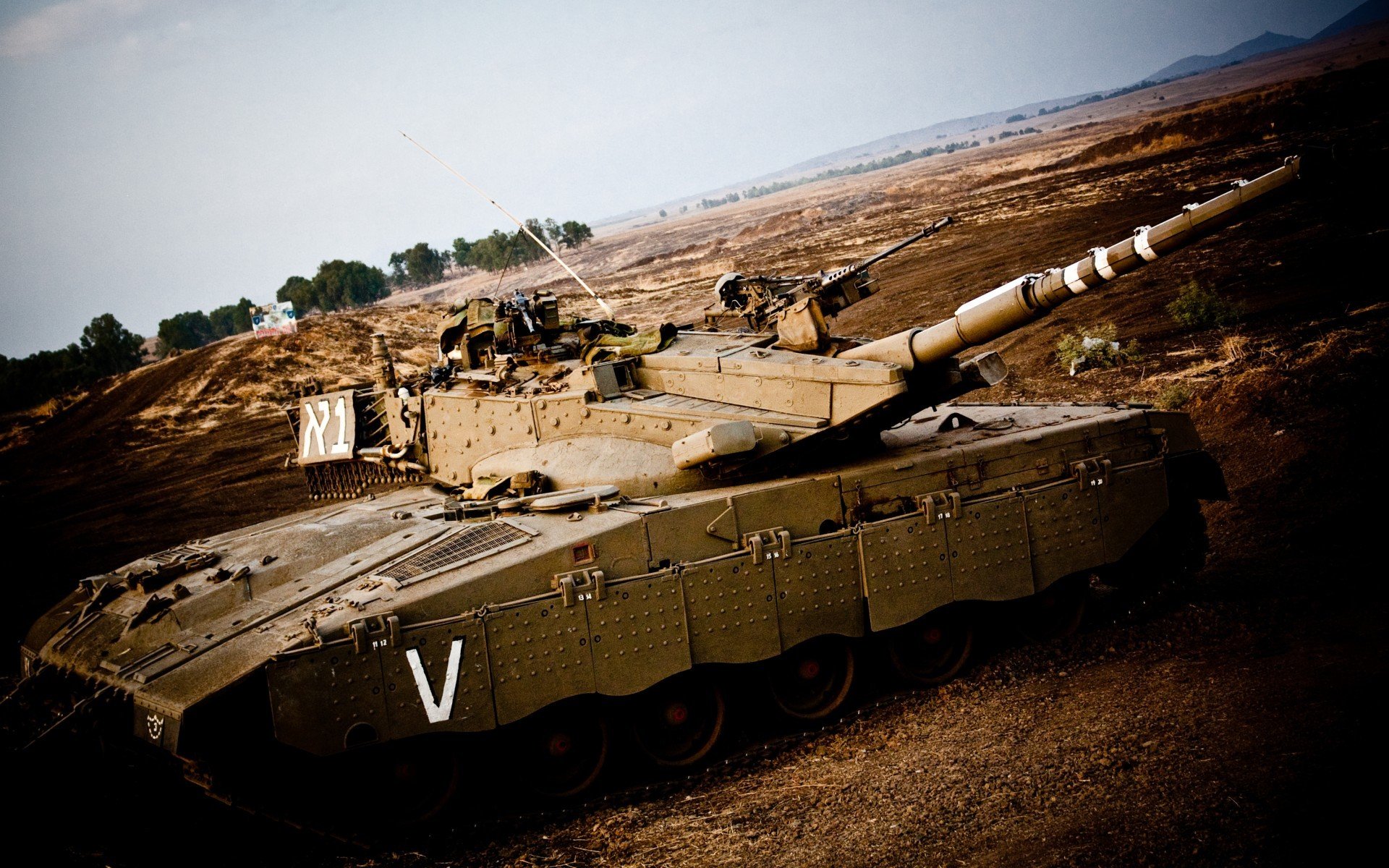 开云sport-C罗的三个拥抱，当芬兰冰原燃起火焰，巴萨神话轰然倒塌