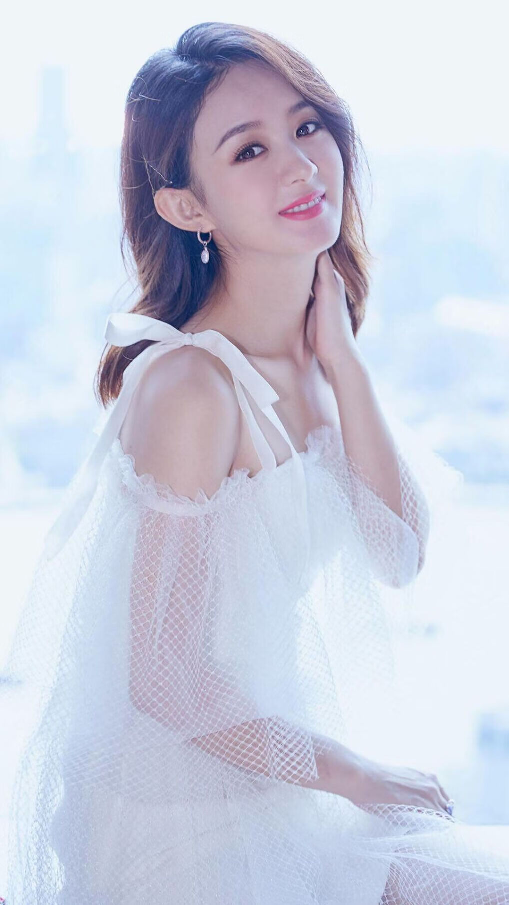 夜赛风云，哈兰德如F1赛车手般扛起全队